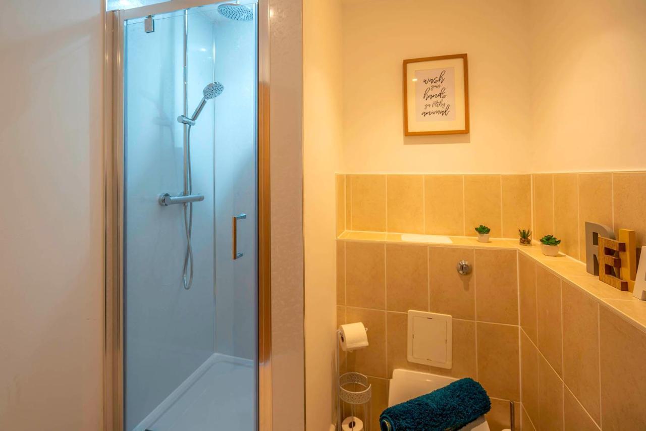 The Chaucer - Modern 3 Bed Home With Parking Close To City Centre Canterbury Esterno foto